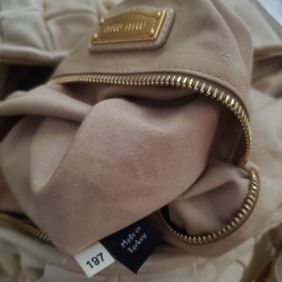 💯 Miu Miu Large Chevron Leather Bag - Picture 7 of 16